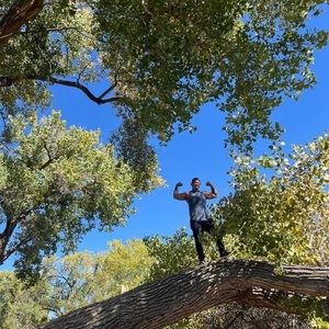 Meet your Posher, Tenzin